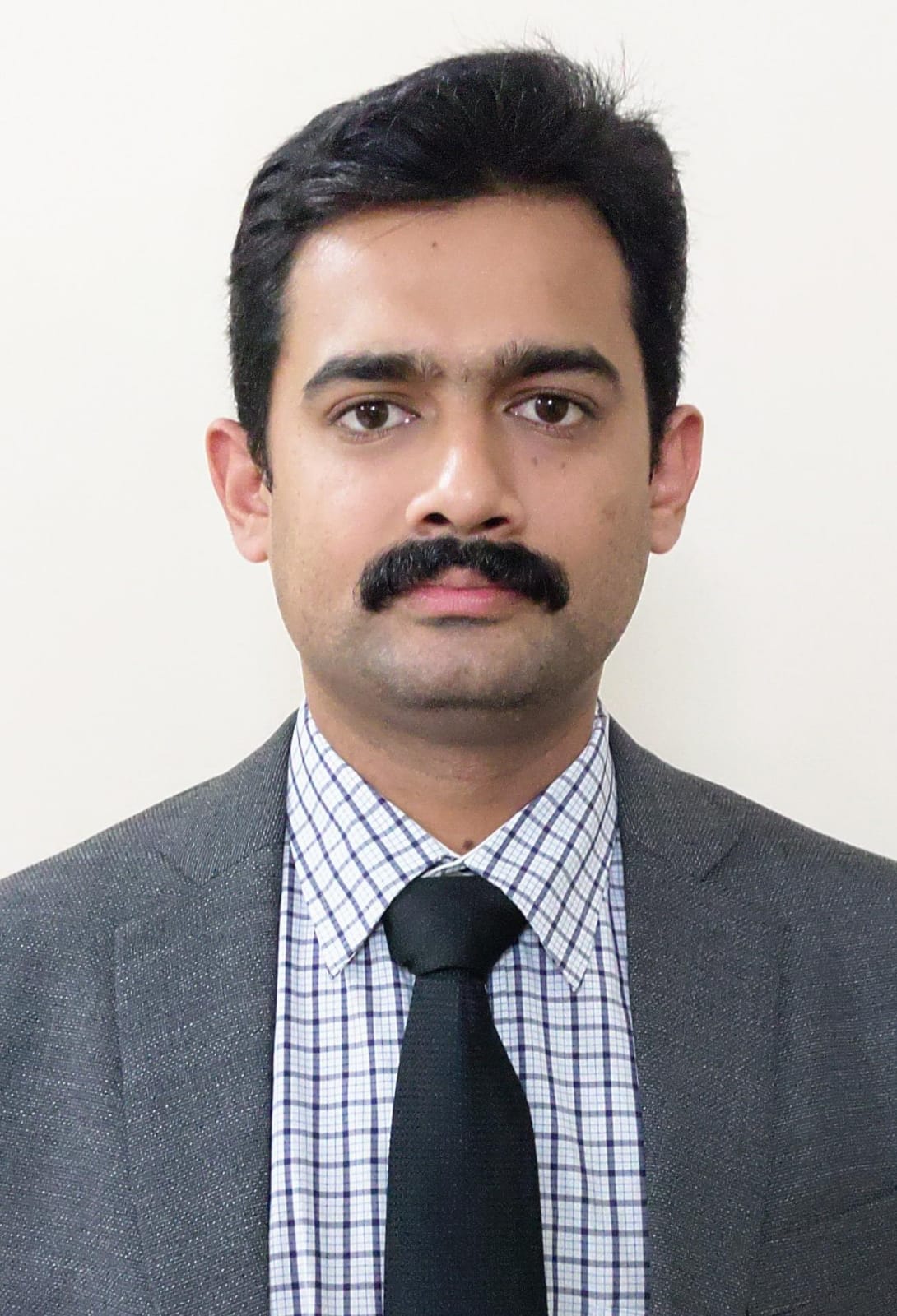 Dr. Mohammad Zaki Bellary
